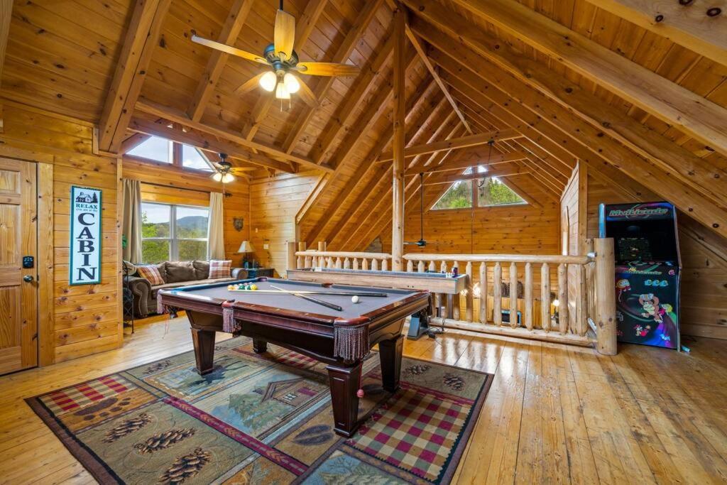 2-Bedroom Cabin With 2 Master Suites, Loft, Half-Bath And Hot Tub In A Serene Resort Setting 세비어빌 외부 사진